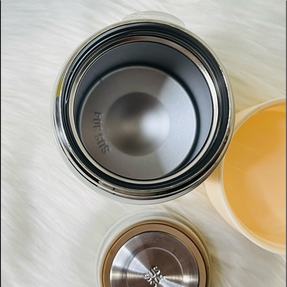 MICKEY & Friends Travel Cup - Picture 5 of 7